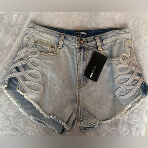 NWT fashion nova shorts